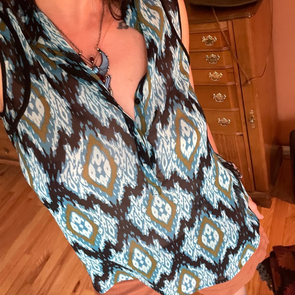 Anthropologie kenzie blue teal ikat semi sheer sleeveless top size small